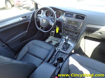 2017 Volkswagen Golf Alltrack TSI S 4Motion   - Photo 14 - Cincinnati, OH 45255