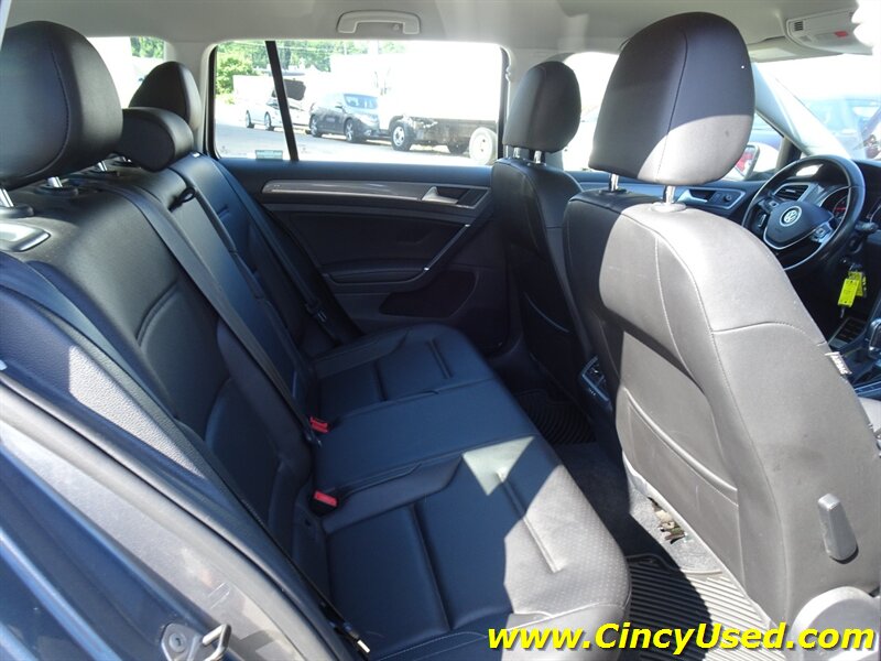 2017 Volkswagen Golf Alltrack TSI S 4Motion   - Photo 13 - Cincinnati, OH 45255
