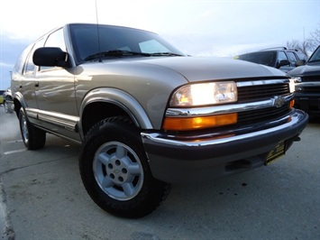 1999 Chevrolet Blazer   - Photo 10 - Cincinnati, OH 45255