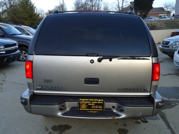 1999 Chevrolet Blazer   - Photo 5 - Cincinnati, OH 45255