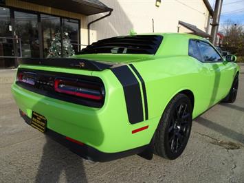 2015 Dodge Challenger R/T Scat Pack Shaker   - Photo 3 - Cincinnati, OH 45255