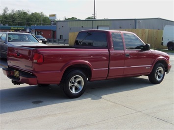 2003 Chevrolet S10 LS   - Photo 6 - Cincinnati, OH 45255