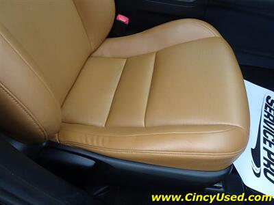 2011 Lexus CT 200h Premium   - Photo 29 - Cincinnati, OH 45255