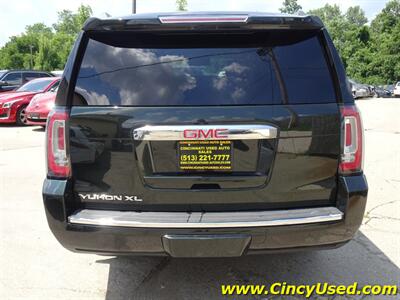 2016 GMC Yukon XL Denali   - Photo 8 - Cincinnati, OH 45255