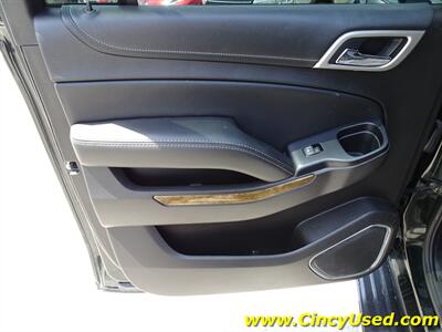 2016 GMC Yukon XL Denali   - Photo 32 - Cincinnati, OH 45255