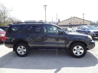 2006 Toyota 4Runner SR5  4.7L V8 4X4 - Photo 4 - Cincinnati, OH 45255