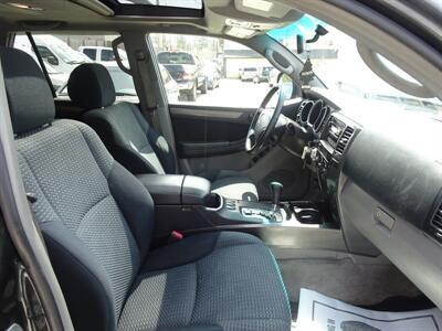 2006 Toyota 4Runner SR5  4.7L V8 4X4 - Photo 14 - Cincinnati, OH 45255