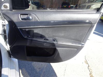 2013 Mitsubishi Lancer Evolution GSR  2.0L I4 Turbo AWD - Photo 24 - Cincinnati, OH 45255