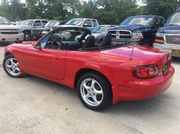 2002 Mazda MX-5 Miata LS   - Photo 17 - Cincinnati, OH 45255