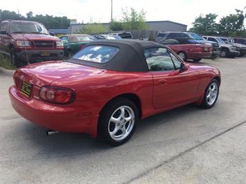 2002 Mazda MX-5 Miata LS   - Photo 6 - Cincinnati, OH 45255