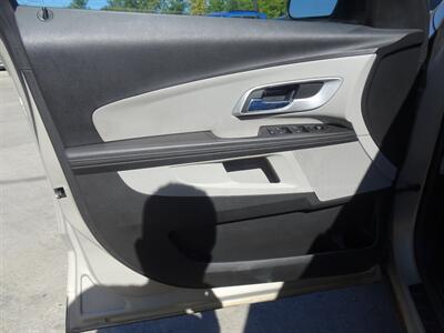 2011 Chevrolet Equinox LS 2.4L I4 AWD - Photo 23 - Cincinnati, OH 45255