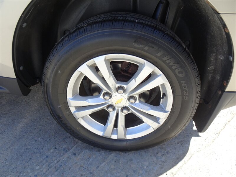 2011 Chevrolet Equinox LS 2.4L I4 AWD - Photo 25 - Cincinnati, OH 45255