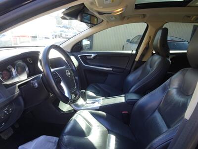 2012 Volvo XC60 T6  3.0L I6 Turbo AWD - Photo 10 - Cincinnati, OH 45255