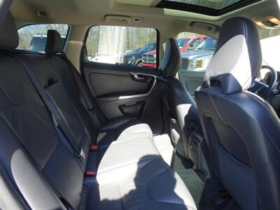 2012 Volvo XC60 T6  3.0L I6 Turbo AWD - Photo 12 - Cincinnati, OH 45255