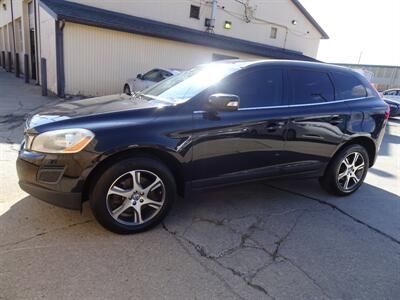 2012 Volvo XC60 T6  3.0L I6 Turbo AWD - Photo 4 - Cincinnati, OH 45255