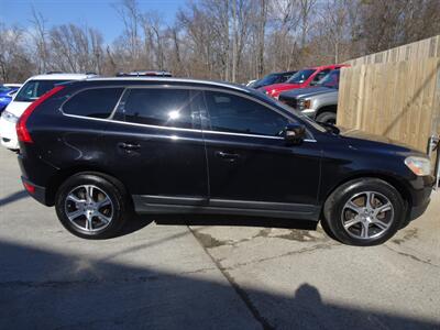 2012 Volvo XC60 T6  3.0L I6 Turbo AWD - Photo 3 - Cincinnati, OH 45255