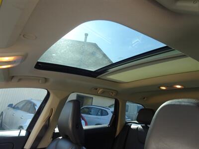 2012 Volvo XC60 T6  3.0L I6 Turbo AWD - Photo 18 - Cincinnati, OH 45255