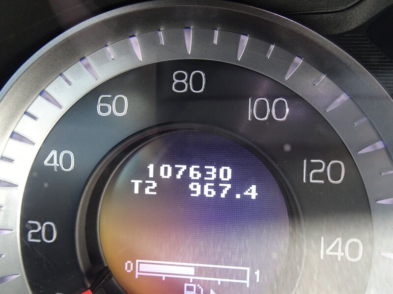 2012 Volvo XC60 T6 3.0L I6 Turbo AWD - Photo 16 - Cincinnati, OH 45255
