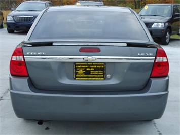 2005 Chevrolet Malibu LS   - Photo 5 - Cincinnati, OH 45255