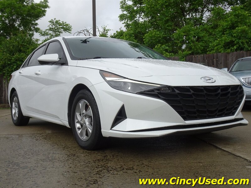 2021 Hyundai Elantra SE - Photo 4 - Cincinnati, OH 45255