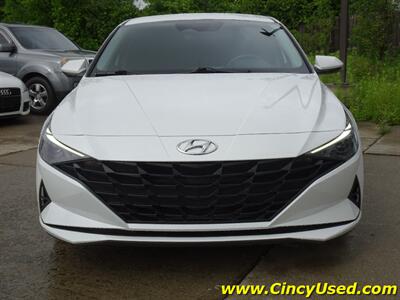 2021 Hyundai Elantra SE - Photo 2 - Cincinnati, OH 45255