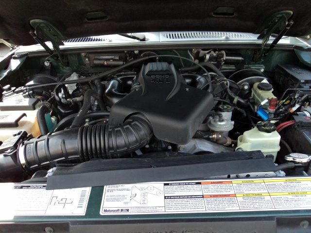 2001 Ford Explorer Sport Trac - Photo 33 - Cincinnati, OH 45255