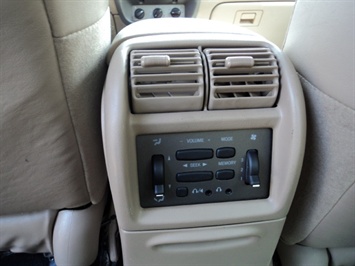 2001 Ford Explorer Sport Trac - Photo 21 - Cincinnati, OH 45255