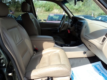 2001 Ford Explorer Sport Trac - Photo 8 - Cincinnati, OH 45255