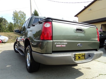 2001 Ford Explorer Sport Trac - Photo 12 - Cincinnati, OH 45255