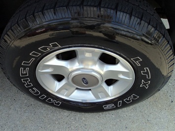 2001 Ford Explorer Sport Trac - Photo 31 - Cincinnati, OH 45255