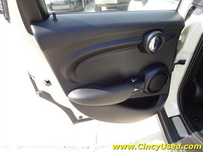 2016 MINI Cooper Cooper   - Photo 30 - Cincinnati, OH 45255