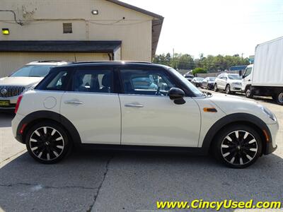 2016 MINI Cooper Cooper   - Photo 6 - Cincinnati, OH 45255