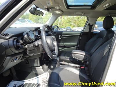 2016 MINI Cooper Cooper   - Photo 12 - Cincinnati, OH 45255