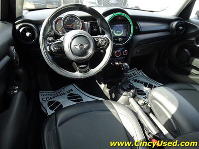 2016 MINI Cooper Cooper   - Photo 13 - Cincinnati, OH 45255