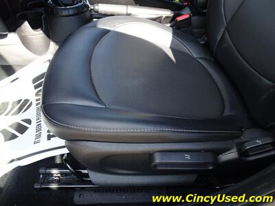 2016 MINI Cooper Cooper   - Photo 31 - Cincinnati, OH 45255