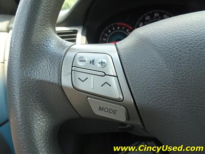 2007 Toyota Camry Solara SE V6   - Photo 20 - Cincinnati, OH 45255