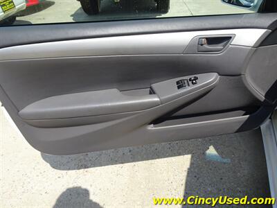 2007 Toyota Camry Solara SE V6   - Photo 24 - Cincinnati, OH 45255