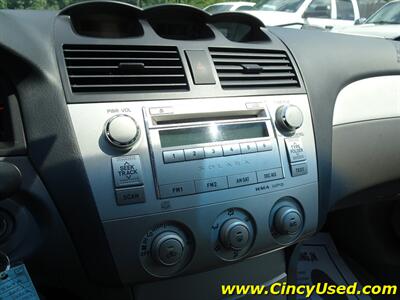 2007 Toyota Camry Solara SE V6   - Photo 18 - Cincinnati, OH 45255