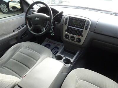 2005 Ford Explorer XLT  V6 - Photo 18 - Cincinnati, OH 45255