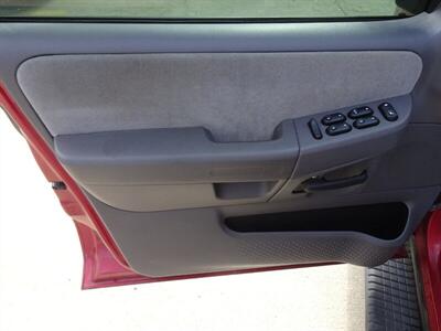 2005 Ford Explorer XLT  V6 - Photo 45 - Cincinnati, OH 45255