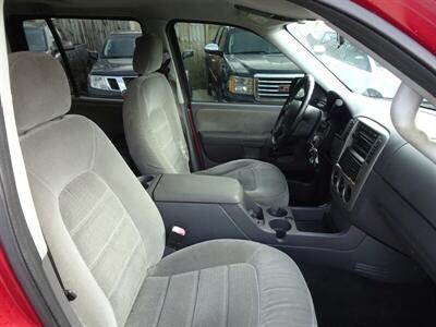 2005 Ford Explorer XLT  V6 - Photo 19 - Cincinnati, OH 45255