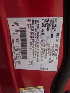 2005 Ford Explorer XLT  V6 - Photo 61 - Cincinnati, OH 45255