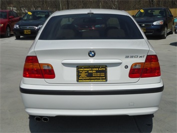 2005 BMW 330xi   - Photo 5 - Cincinnati, OH 45255