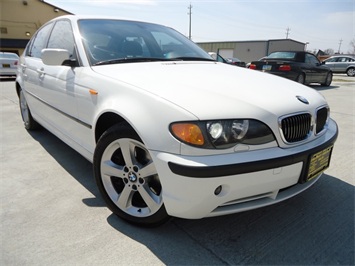 2005 BMW 330xi   - Photo 10 - Cincinnati, OH 45255