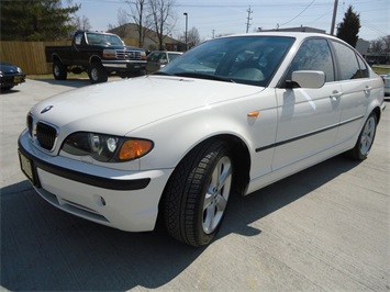 2005 BMW 330xi   - Photo 11 - Cincinnati, OH 45255