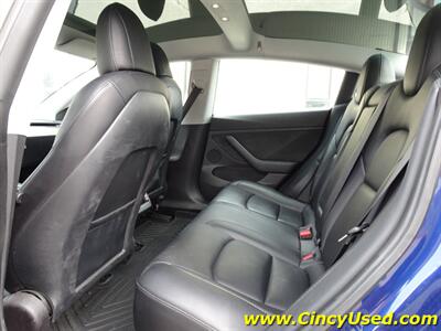 2021 Tesla Model 3 Long Range   - Photo 14 - Cincinnati, OH 45255