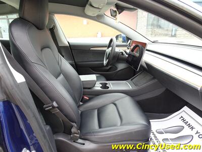 2021 Tesla Model 3 Long Range   - Photo 17 - Cincinnati, OH 45255