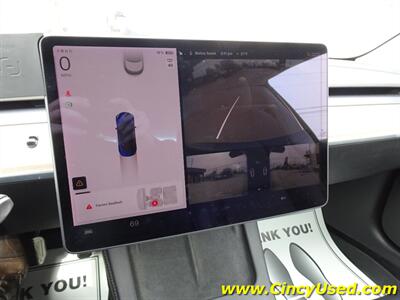 2021 Tesla Model 3 Long Range   - Photo 18 - Cincinnati, OH 45255