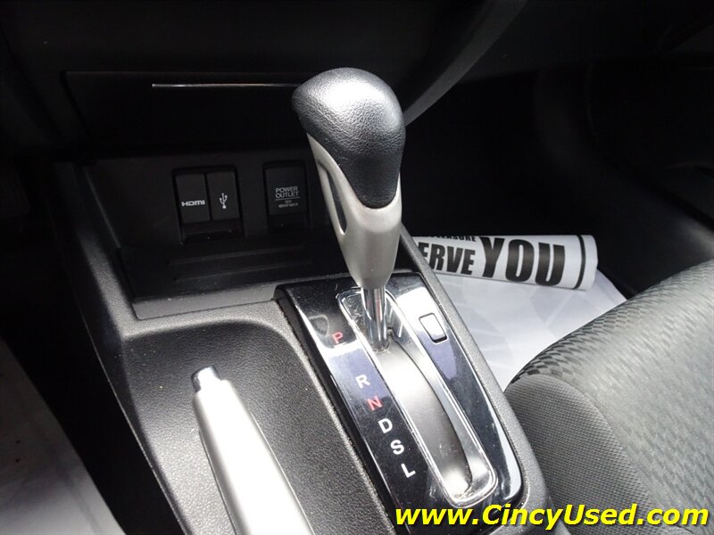 2015 Honda Civic SE - Photo 17 - Cincinnati, OH 45255