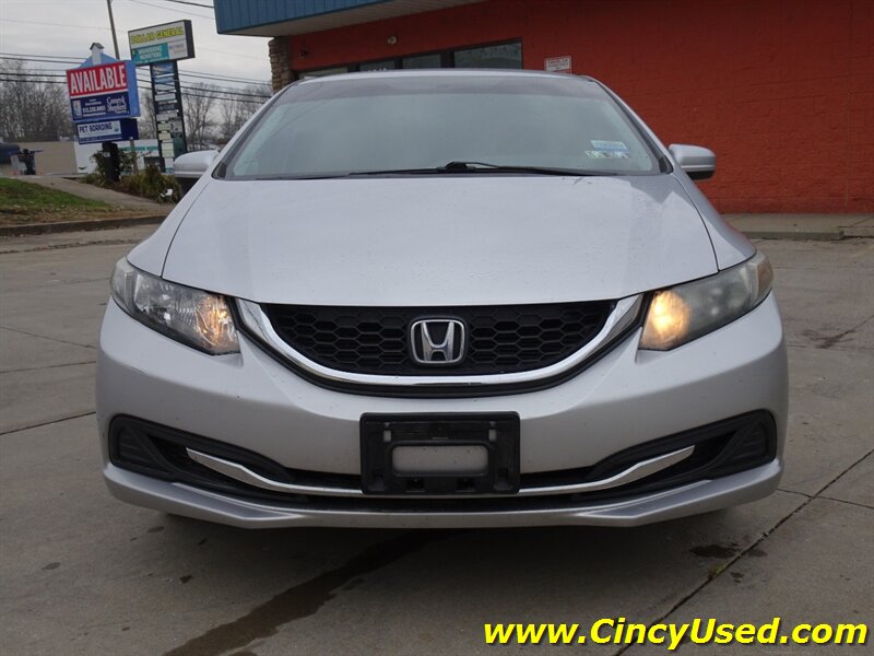 2015 Honda Civic SE - Photo 2 - Cincinnati, OH 45255
